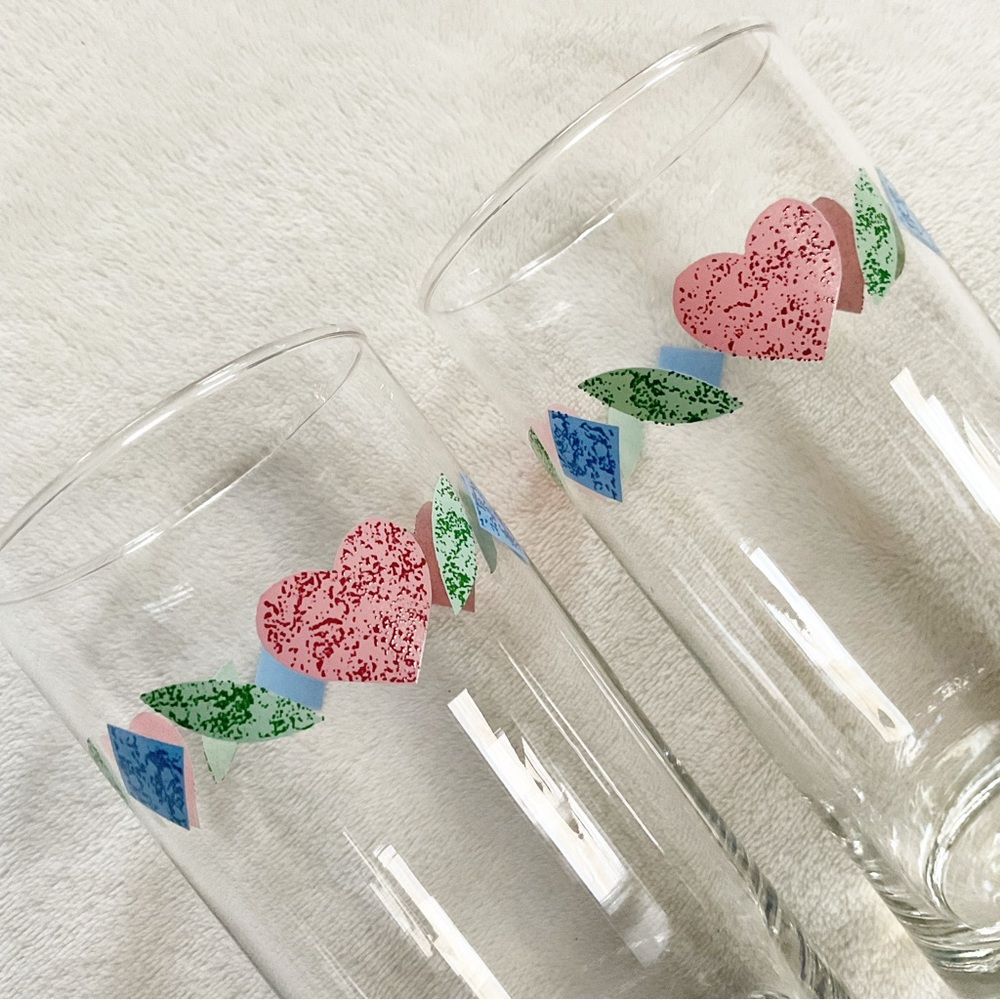 Vintage Corelle Quilt Heart Tumblers Set of 2 Pink Patchwork Glasses - Picture 3 of 11